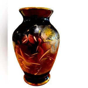 Lofisa collection Made in Guadalajara, Mexico,  hand-painted vase. Beautiful
